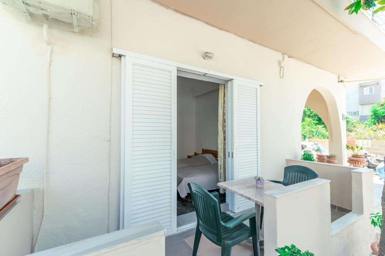 Kuburno House - Spacious - Close To The Beach Apartment Cos Exterior foto